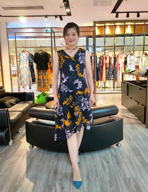 3S5822--赤金色无袖连衣裙 商品图1