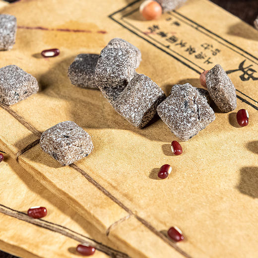 赤小豆茯湿糕 薏苡仁黑芝麻丸养生糕 260克/瓶 商品图3
