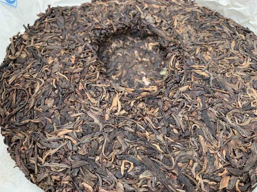 2012年定制景迈普洱生茶(357g) 商品图2