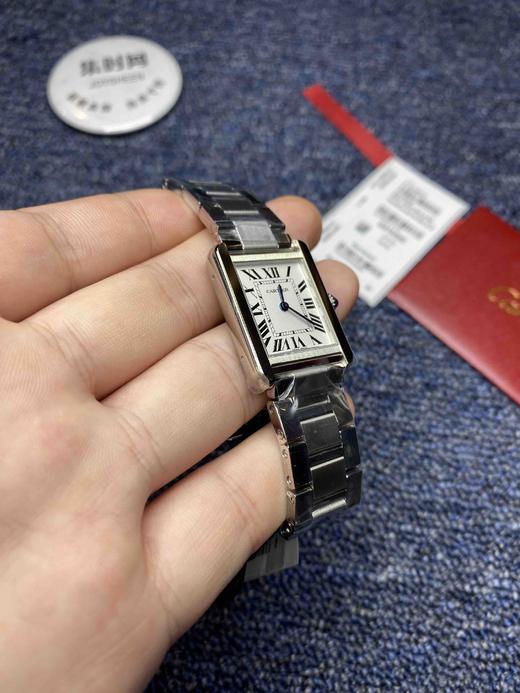 最高版本 卡地亚TANK坦克系列女士腕表，表盘尺寸：小号31X24mm 中号33X27mm,原装瑞士朗达石英机芯（专柜一致） 商品图2