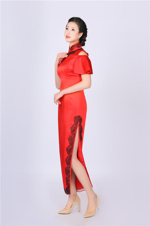 荷言HEYEN 霜叶红 重磅真丝+手工盘扣+撞色蕾丝+露肩荷叶袖手工旗袍 商品图10