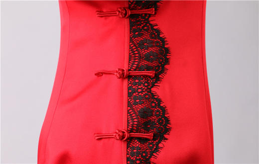 荷言HEYEN 霜叶红 重磅真丝+手工盘扣+撞色蕾丝+露肩荷叶袖手工旗袍 商品图7