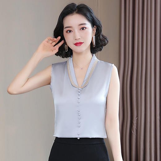 MZ-MZ5128大码无袖吊带缎面背心内搭简约遮肚上衣 商品图3