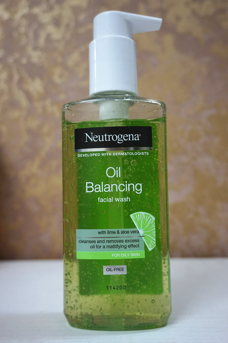 Neutrogena 露得清青柠芦荟控油清爽毛孔深层清洁洗面奶 200MLJPY带授权招加盟代理