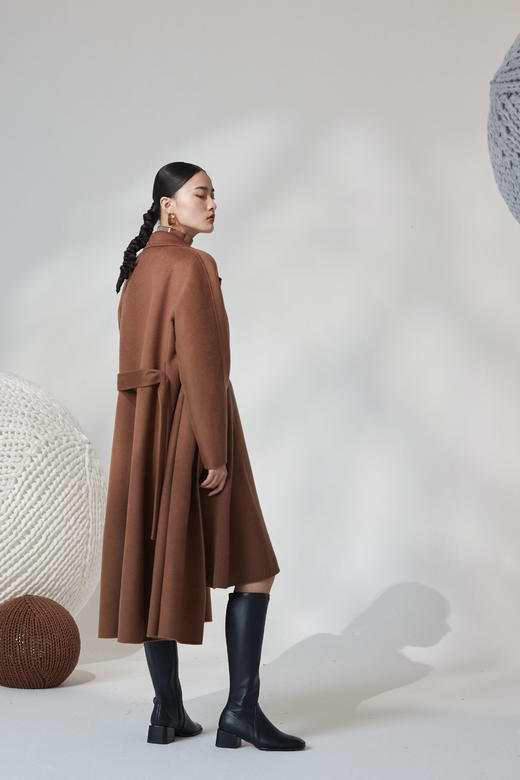  秋冬 双排扣水波纹羊绒呢女长大衣 SJF92W821N 商品图2