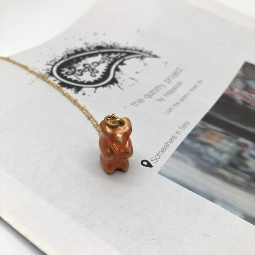 北京仓｜Maggoosh-Gummy-限量 橘子味 口罩小熊 项链［希腊设计师］ 商品图1