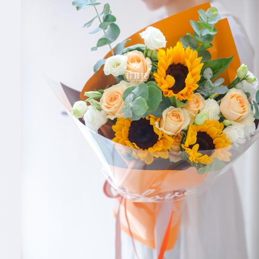 温暖向日葵 向日葵花束 花非花