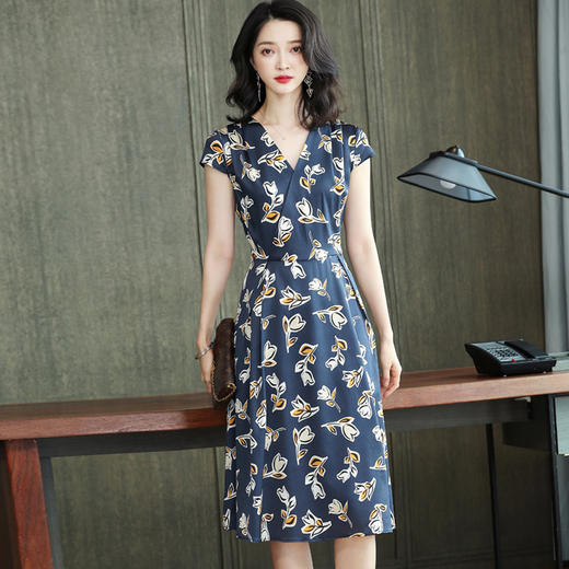 时尚印花，优雅真丝连衣裙ASE-2270 商品图3