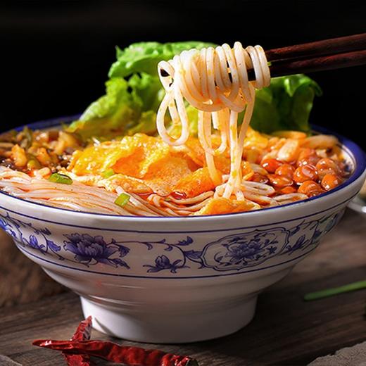 嗦粉，暖暖哒~【李子柒螺蛳粉】335g/袋 广西柳州特产方便速食米线酸辣粉 商品图4