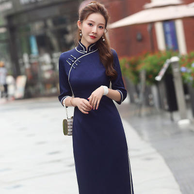 XGT2310缎面提花中袖全开襟中国风旗袍裙 商品图2