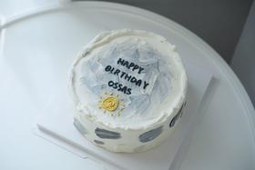 手绘奶油蛋糕 | 鲜果原味奶油 - 光与影