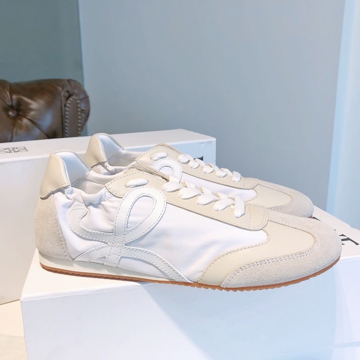 罗意威早秋新复古拼色真皮软底舒适百搭休闲阿甘鞋