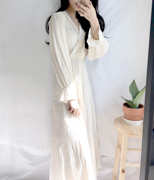 V-neck long sleeve long dress  V领长袖长连衣裙JPY带授权招加盟代理 商品图1