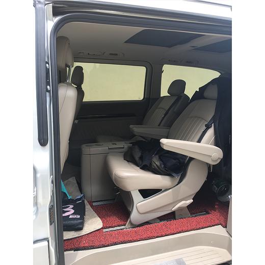 【特价月租-北京】奔驰 唯雅诺 2.5L 尊贵版 商品图5