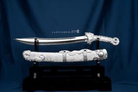 三希堂  七星系列  银地高雕  虎刀 未开刃