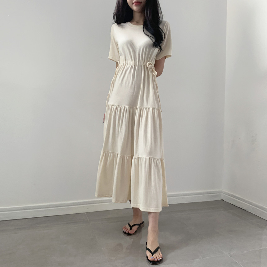 Drawstring slim and comfortable dress 抽带显瘦舒适连衣裙JPY带授权招加盟代理