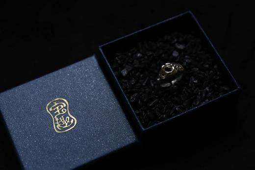 CHEZ BOQUE 印象系列原创手工925银戒指《耳语者》 商品图5