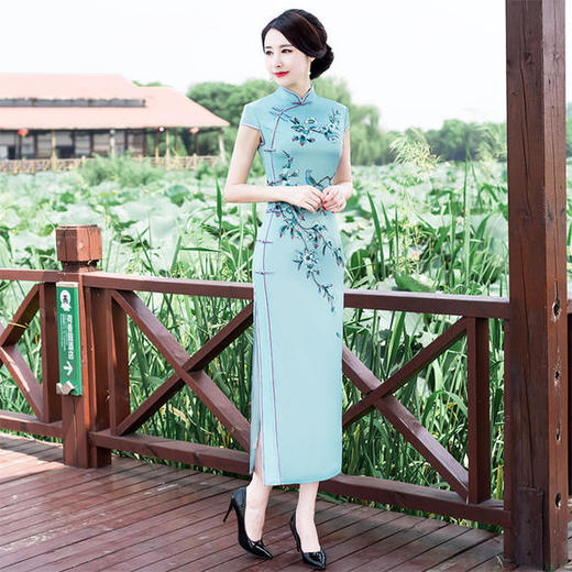 TY-W003新款日常修身显瘦气质优雅改良演出走秀大码长款旗袍 商品图3