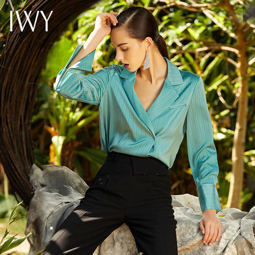 IWY/绿色竖条纹衬衫BP203106 商品图5