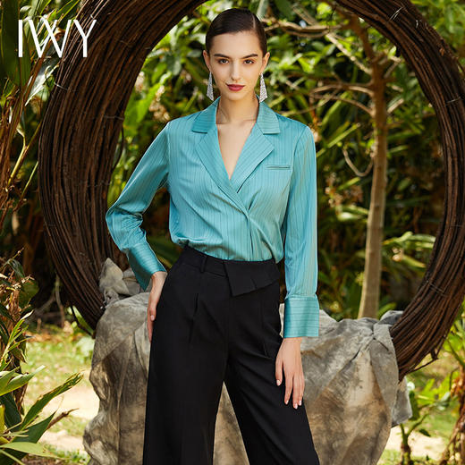 IWY/绿色竖条纹衬衫BP203106 商品图1