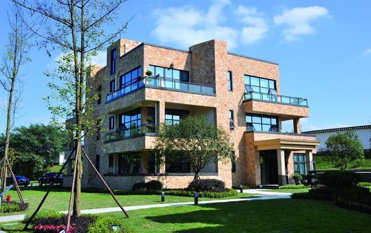 【广汉·三星堆博物馆】188抢666元新华海颐瞿上园酒店1晚 早餐 双人