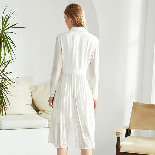 故障 EITIE爱特爱秋季新款时尚通勤洋气翻领收腰显瘦百褶连衣裙女6007719 商品图6