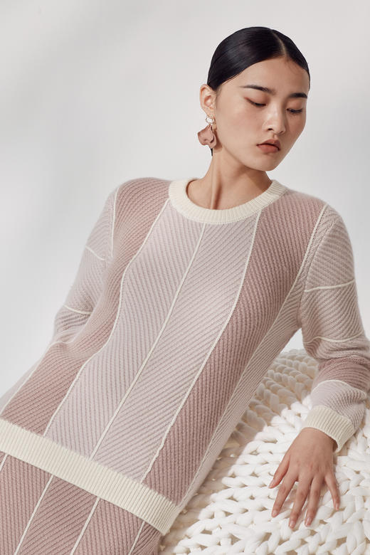  秋冬 加厚圆领撞色羊绒针织衫 SJF92W138N 商品图0