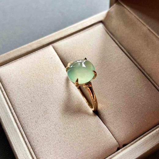 高冰种淡晴水翡翠蛋面戒指18k黄金镶嵌 商品图5