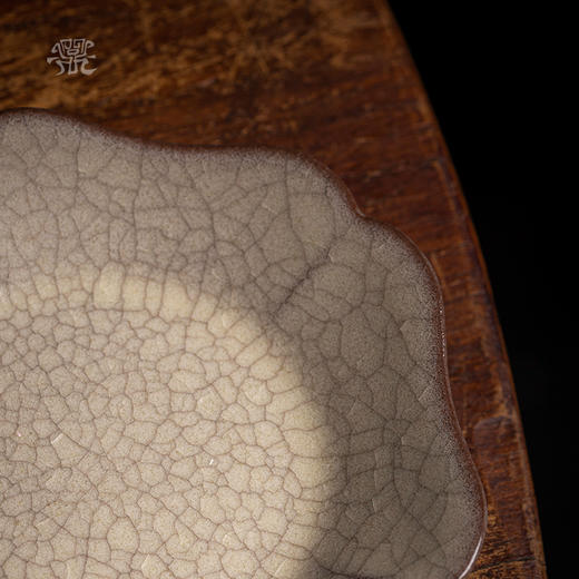 问鼎哥窑传世款楚葵壶承（缺货） 商品图3