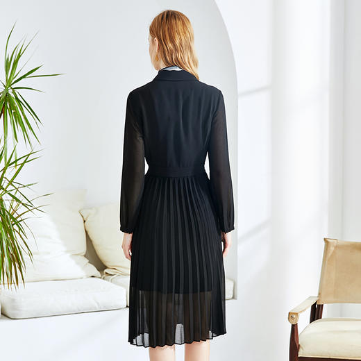 故障 EITIE爱特爱秋季新款时尚通勤洋气翻领收腰显瘦百褶连衣裙女6007719 商品图13