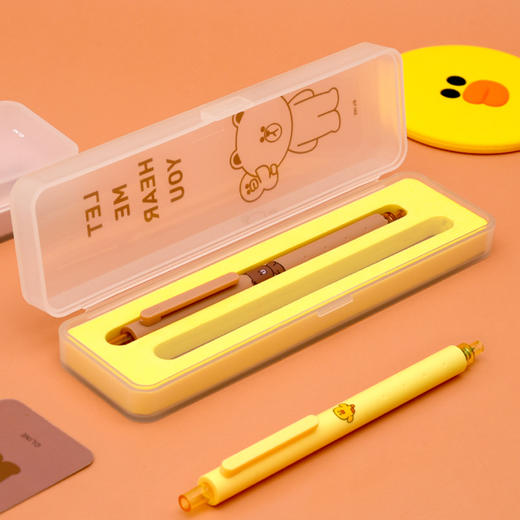 LINE FRIENDS布朗熊可妮兔中性笔套装 商品图1
