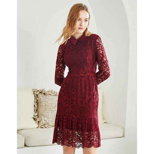 EITIE爱特爱秋季新款洋气翻领镂空蕾丝钩花收腰百褶连衣裙女6007727 商品图4