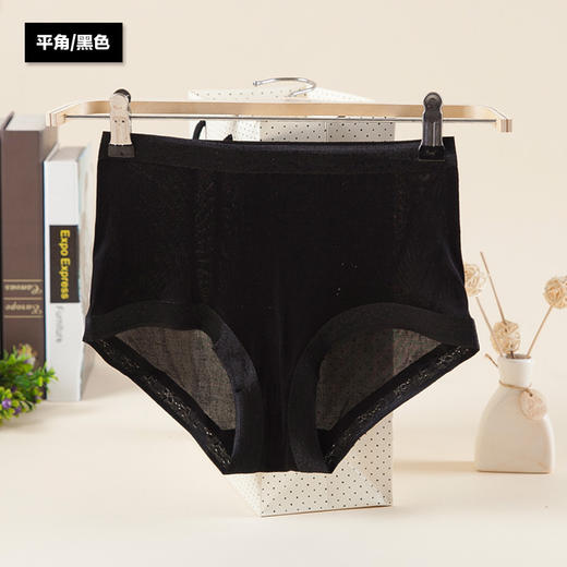 上海旗袍厂TG-TG01S002天然桑蚕丝真丝内裤女透气舒适蕾丝包臀无痕平角内裤 商品图7