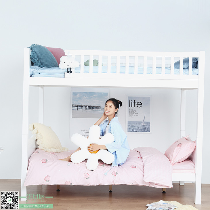 猫吃了莓五件套