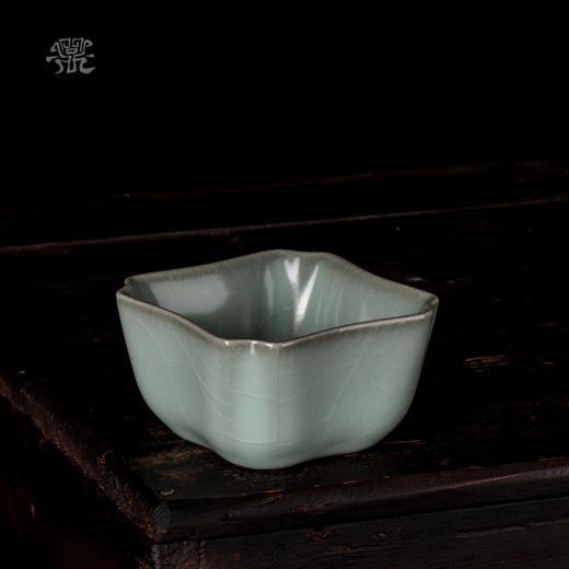 问鼎官窑宋青四方杯 商品图0