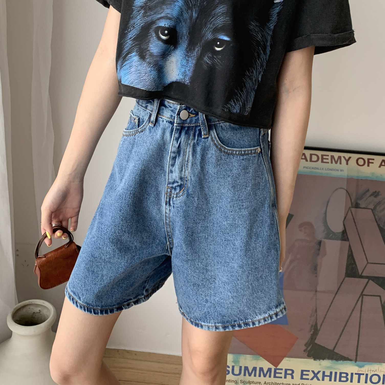 忌平庸女装实拍2020夏季新款韩版宽松可卷边牛仔短裤热裤阔腿裤牛仔裤女JPY带授权招加盟代理