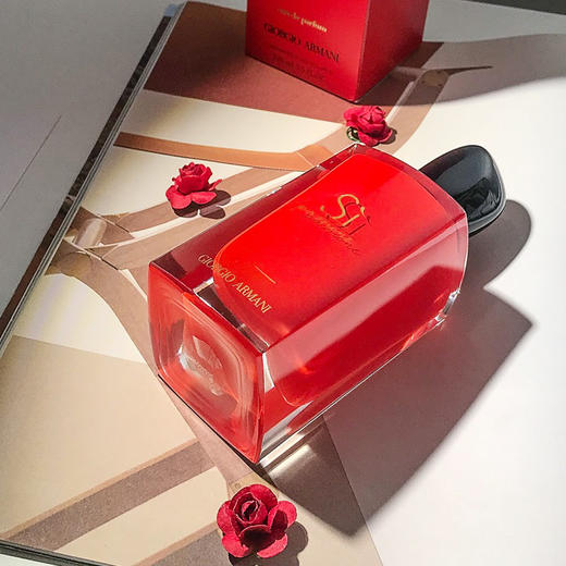 美国阿玛尼SL红色挚爱EDP香水（30ml/50ml/100ml） 商品图10