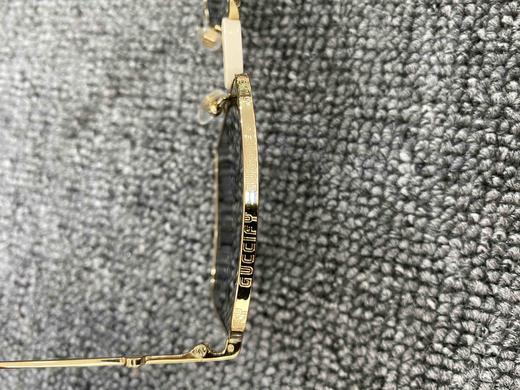 Gucci女款太阳镜 大框满LOGO 街拍出游利器 正品保真实拍 商品图9