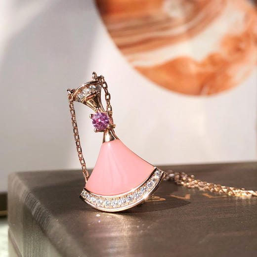 独家定制版本七夕情人节宝格丽bvlgarl大号粉色蛋白石裙子项链官网