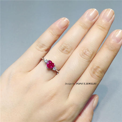 【每日特选】Pt900铂金心形红宝石戒指(预约看货) 商品图3