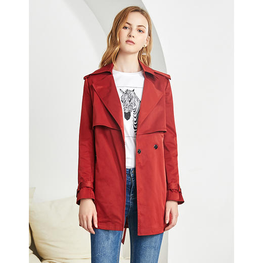 EITIE爱特爱女装秋季新款洋气复古经典翻领双排扣风衣外套女6004707 商品图5