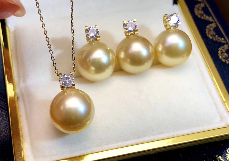 云意轩定制15天发货海水akoya珍珠王妃款吊坠859mm