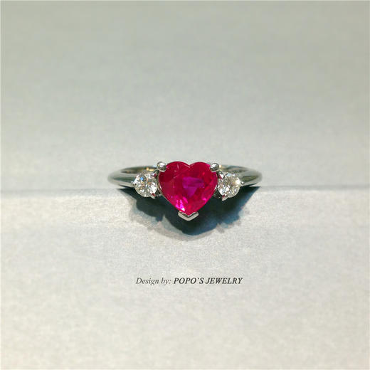 【每日特选】Pt900铂金心形红宝石戒指(预约看货) 商品图0