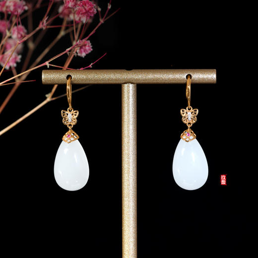 18K玫瑰金和田玉（白玉）镶钻耳饰--蝶 /水滴12*20*6mm/ 总长度39mm 商品图0