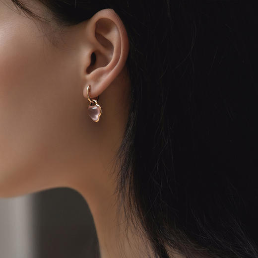 ［结·锁系列］18K玫瑰金镶钻芙蓉石耳饰 商品图1