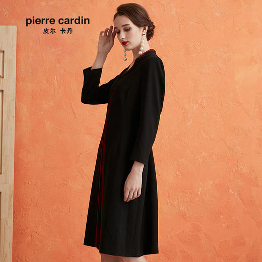 皮尔卡丹女装年秋季新款简约干练职业长袖连衣裙P0318DL07B0
 商品图1