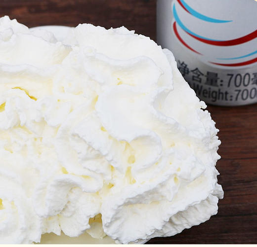 Debic迪比克奶油铁罐喷射型加糖进口动物稀奶油免打发700ml/瓶（瓶/箱可选） 商品图2