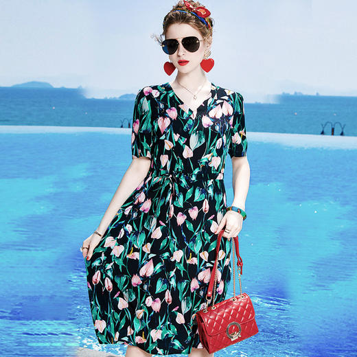 丁摩 桑蚕丝v领连衣裙女夏装气质修身收腰显瘦裙20-184DB699 商品图8