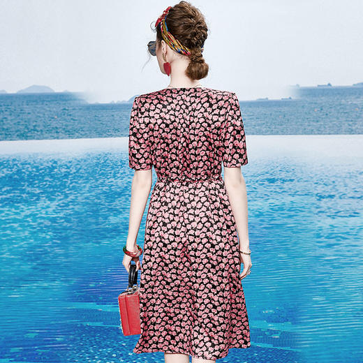 丁摩 桑蚕丝v领连衣裙女夏装气质修身收腰显瘦裙20-184DB699 商品图4