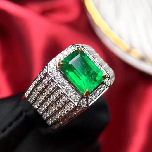 3222318k祖母绿男款戒指
